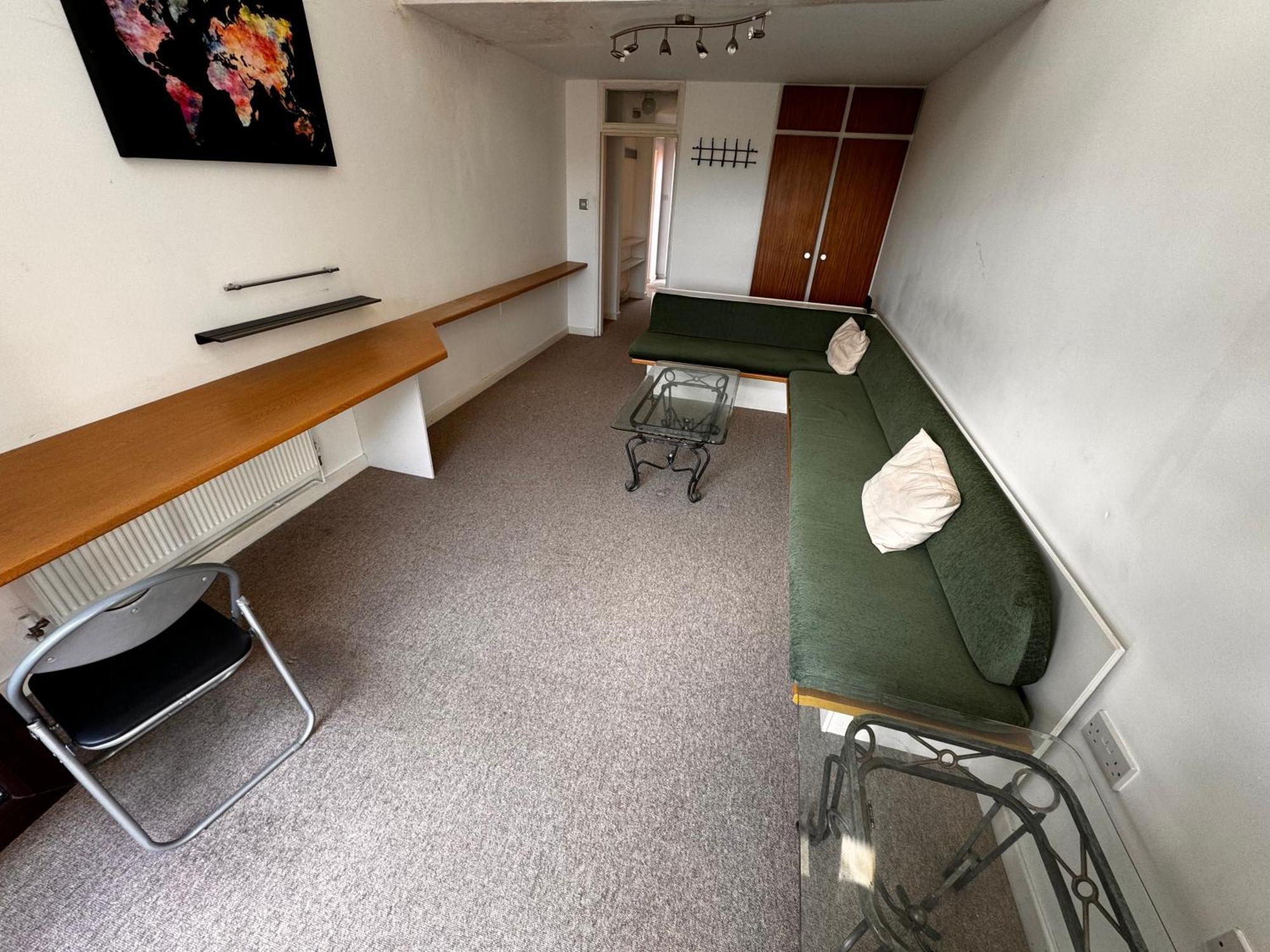 Two-Bedroom Flat Close To Uni & Shopping Center With Free Parking Coventry Exterior photo